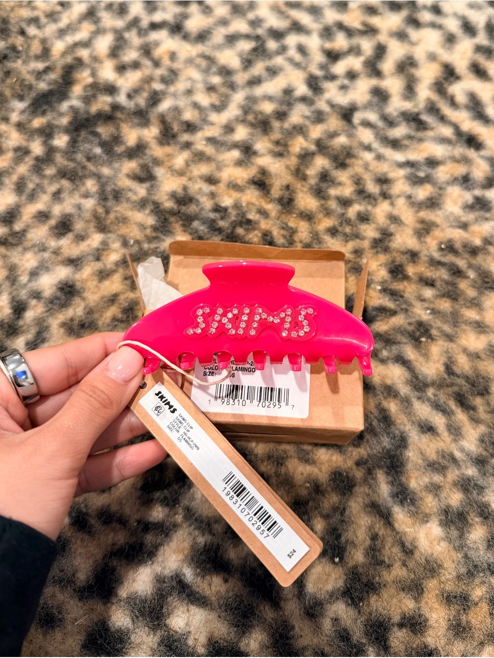 SKIMS Nude/Tan Hair Clip with Branded Tag